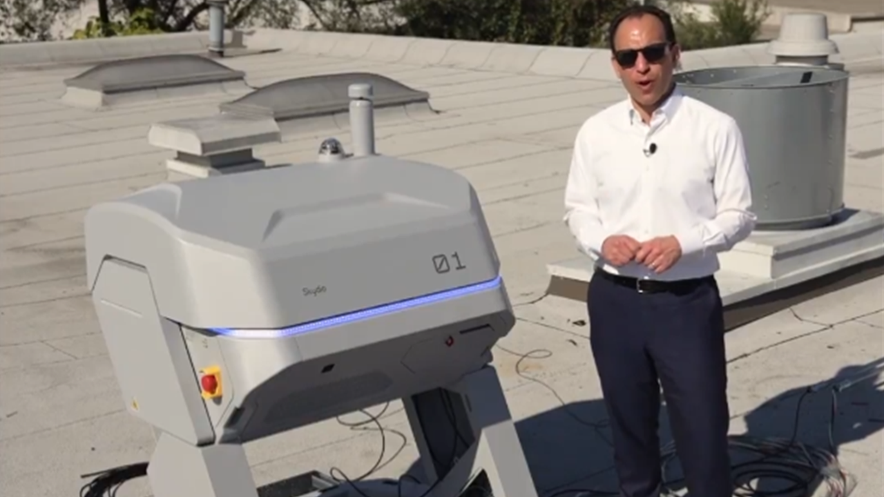 Mayor Greenberg on firehouse demonstrating drone as first responder program